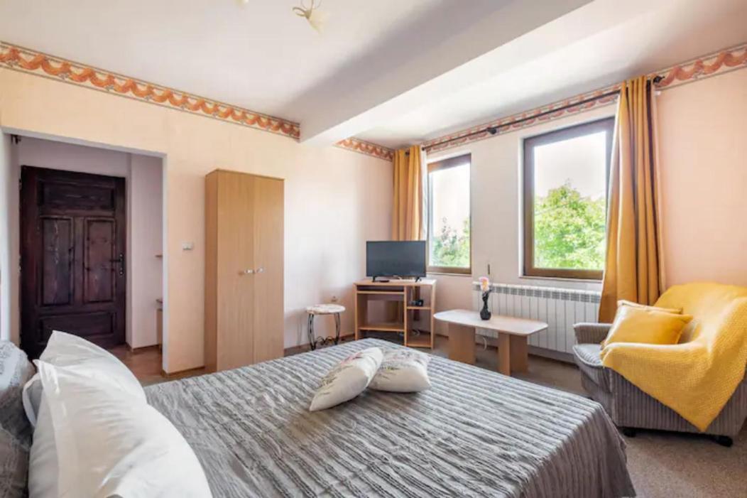 Guest House Geranium Arbanasi Exterior foto